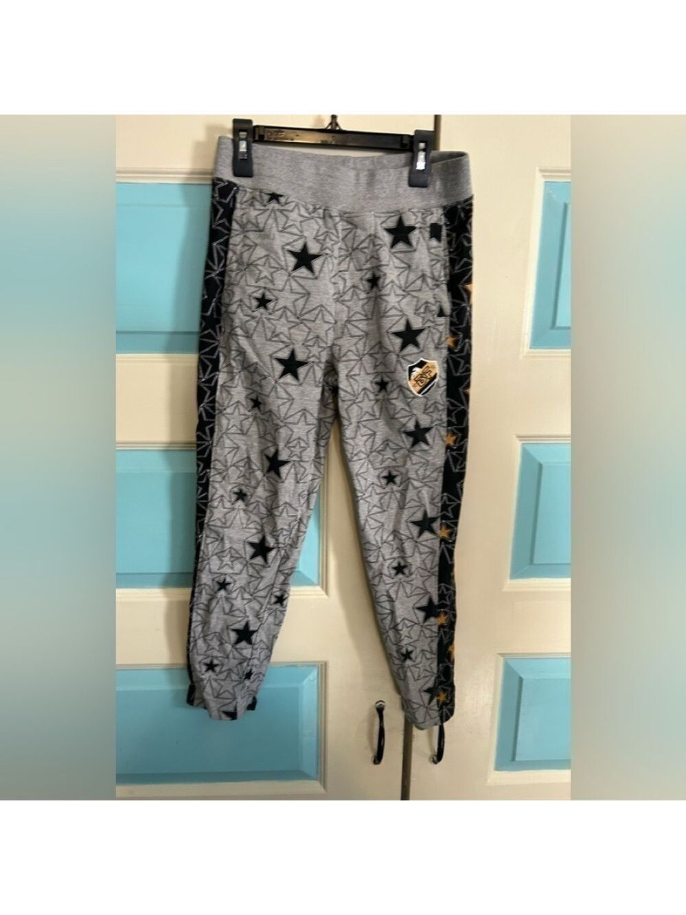 Born fly sweatpants